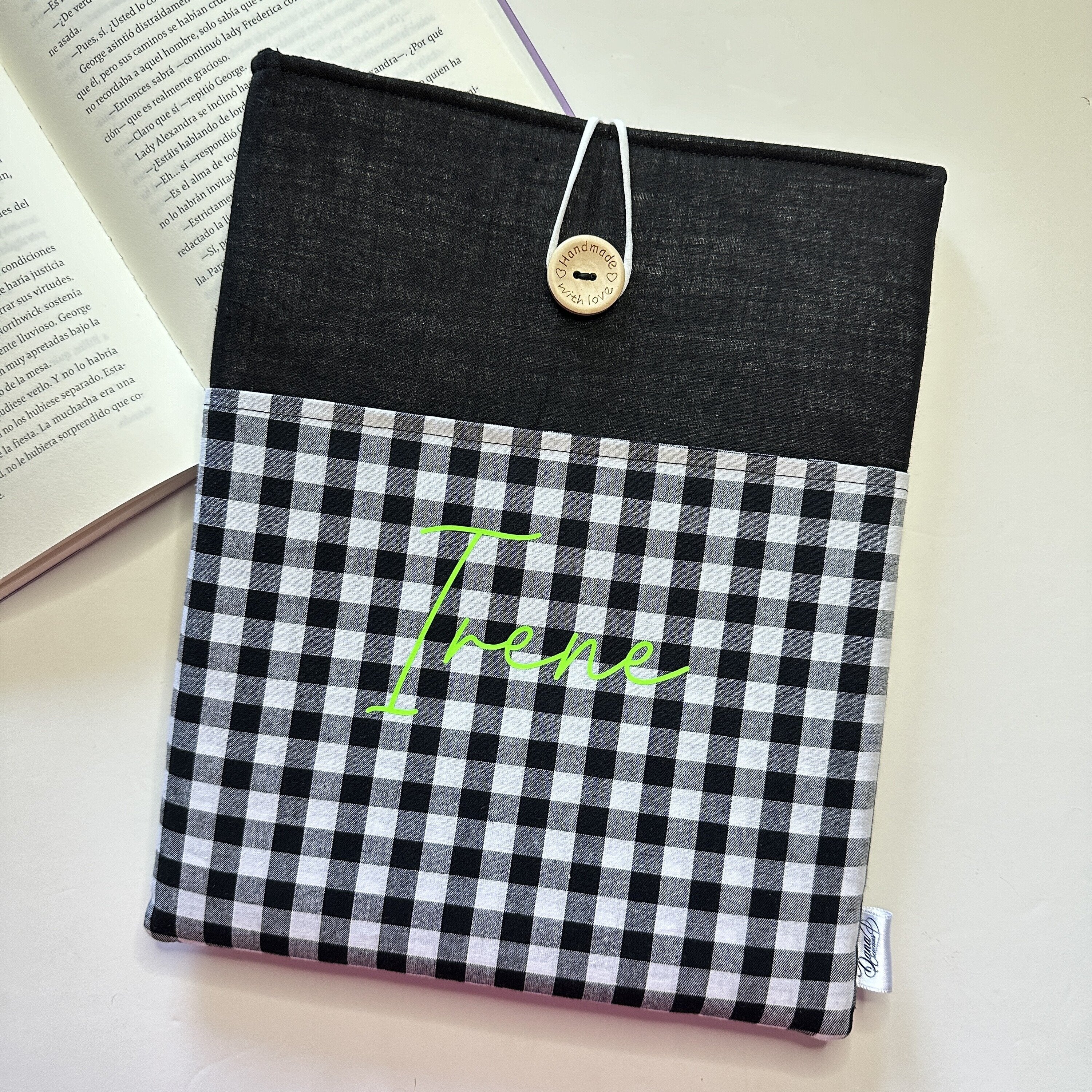 Funda de Libro Acolchada con Bolsillo · Combinado Liso y Vichy