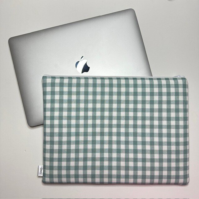 Funda de Ordenador Acolchada · Varios Colores · Personalizada
