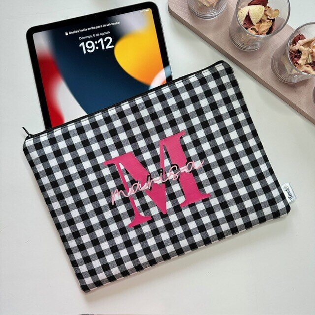 Funda de Tablet 11" Acolchada · Vichy Varios Colores · Personalizada